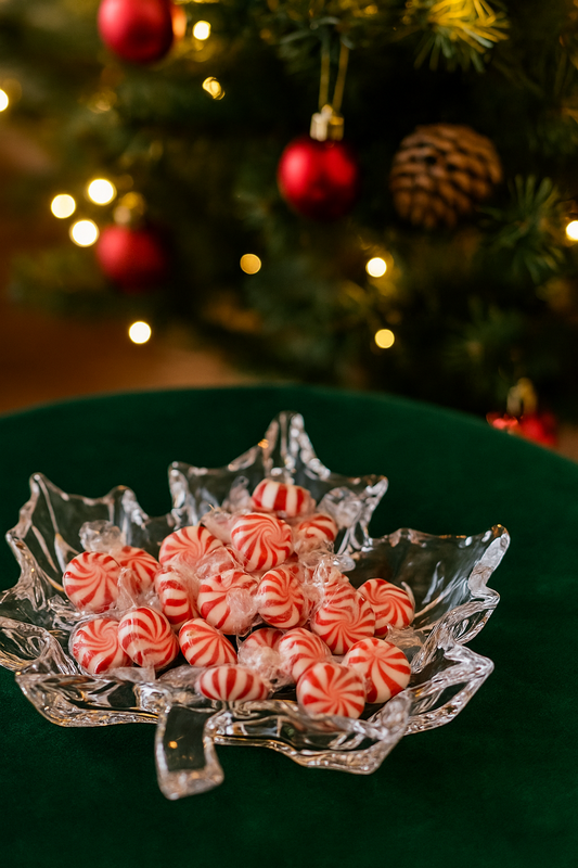 Maple Leaf Shaped Glass Plate | Decorative Serving & Center Table Tray | 22 cm × 20 cm