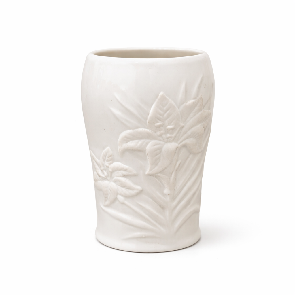 House of Elegance Hub 5 Inch Imported Porcelain Flower Vase | Premium White Embossed Decorative Vase for Living Room, Dining Table & Shelf Decor | Small Flower Vase for Home, Office, Centerpiece